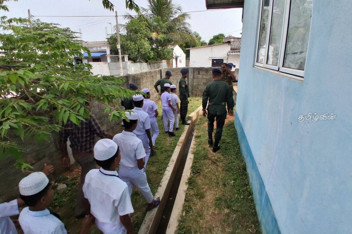இராணுவத்தின் உதவியுடன் விசேட டெங்கு ஒழிப்பு நடவடிக்கை | Special Dengue Eradication Operation With Military இராணுவத்தின் உதவியுடன் விசேட டெங்கு ஒழிப்பு நடவடிக்கை | Special Dengue Eradication Operation With Military