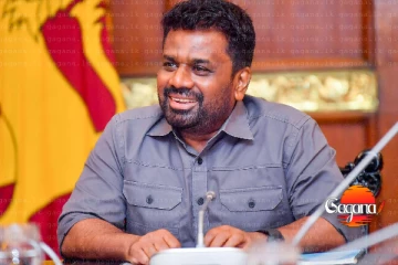 ආයේ කැම්පස් එක ඇතුලේ අවුරුදු ගණන් ඉන්න ඕනි නෑ - ඉක්මනටම උපාධිය අතට