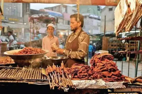 நவராத்திரி: இறைச்சி விற்க தடை - அதிரடி உத்தரவு! | Navaratri 2025 Meat Sale Banned In Bhopal
