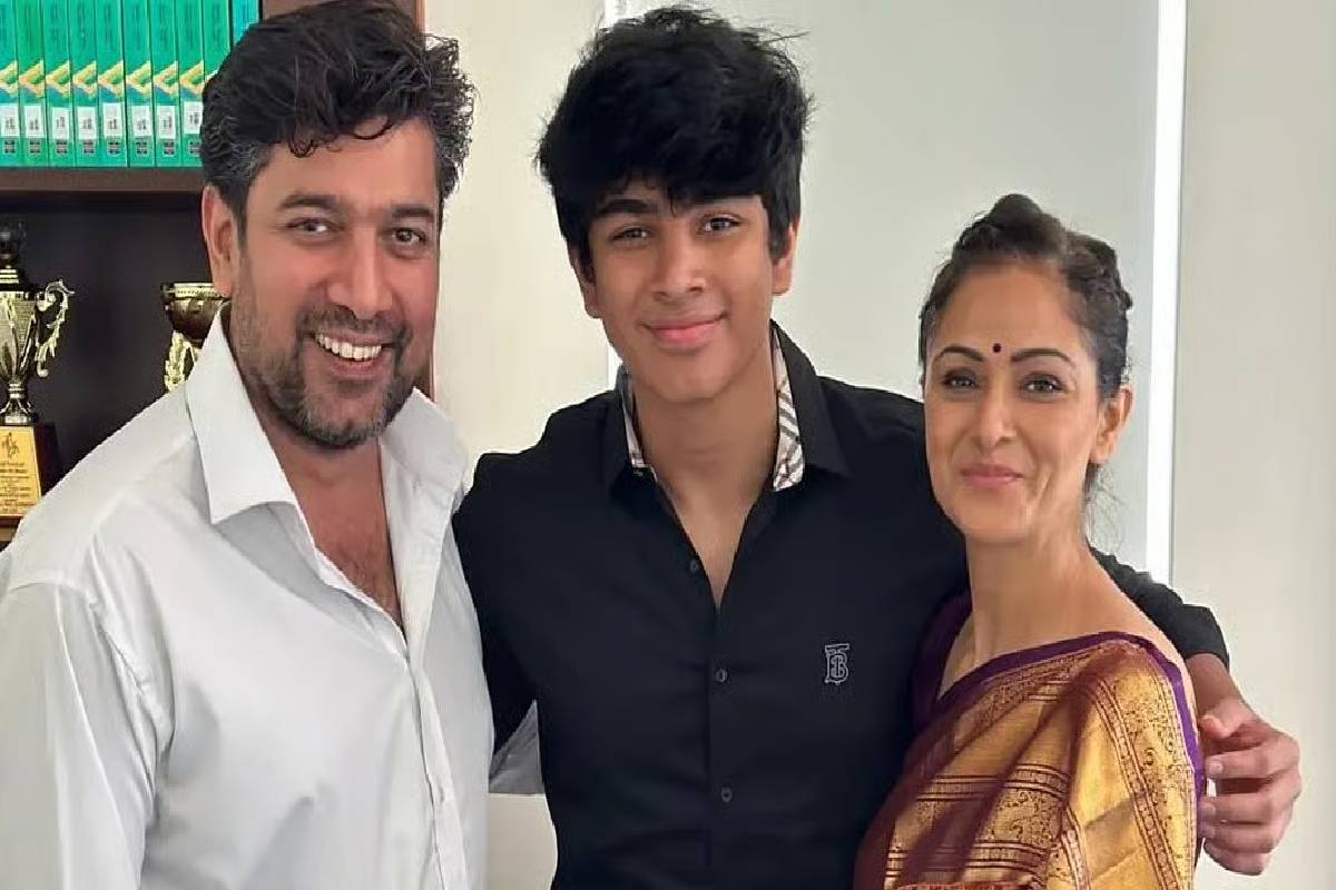 பிறந்தநாளில் மகனின் புகைப்படத்தை வெளியிட்ட சிம்ரன்... வைரலாகும் உணர்வுபூர்வ பதிவு! | Simran Posts Photo Of Her Son Emotional Post