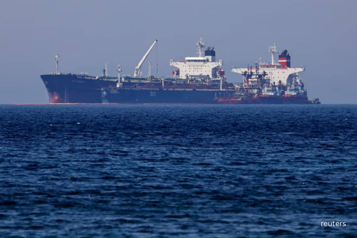 ரஷ்யாவை அடுத்து ஈரானுக்கு சலுகை... எண்ணெய் விலையை குறைக்க அமெரிக்கா தீவிரம் | Iranian Oil Us Remove Sanctions