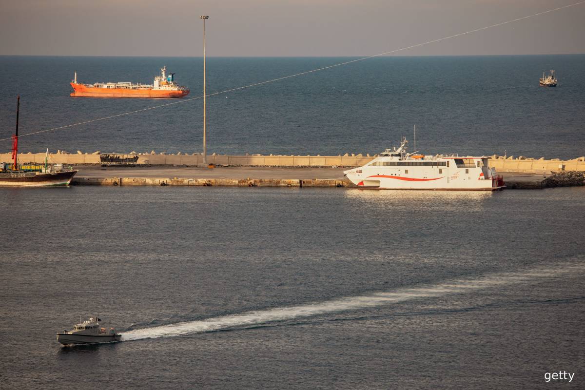 ஹார்முஸ் விவகாரம்... 35 நாடுகளுடன் பேச்சுவார்த்தை நடத்தும் பிரித்தானியா | Hormuz Talks Britain Host 35 Countries