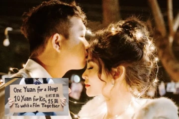 ரூ.11க்கு கட்டிப்பிடித்தல், ரூ.110 க்கு ஒரு முத்தம்..!சீனாவில் தலைதூக்கியுள்ள விசித்திரமான வியாபாரம்