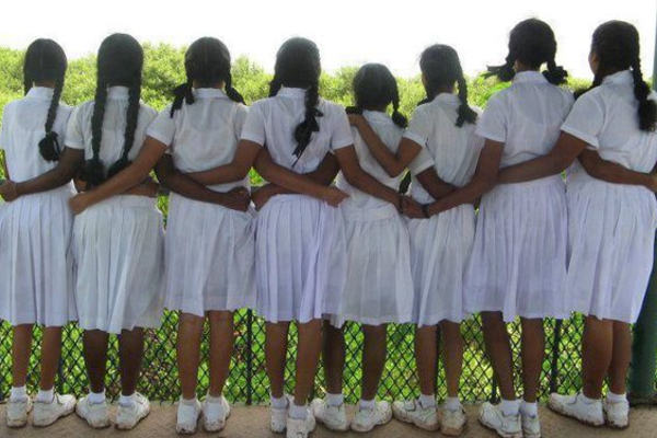 பாடசாலை மாணவிகள் தொடர்பில் வெளியான அதிர்ச்சி தகவல் | Teenage Pregnancy Rate In Sri Lanka Increase
