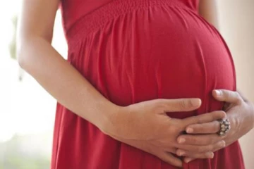 14 வயது தங்கையை கர்ப்பமாக்கிய அண்ணன்!