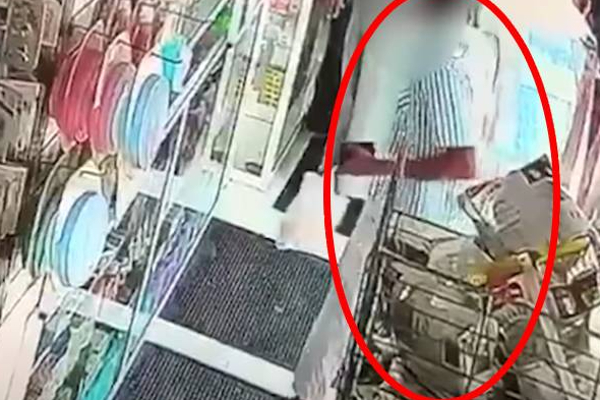 பொலிஸ் காவலில் இரு சந்தேக நபர்களுக்கு விஷம் கொடுக்க உதவிய மூவர் சிக்கினர்! | Poisoning Of Two Suspects Police Custody Arrested