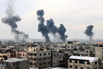 காசாவில் பாடசாலை மீது இஸ்ரேல் வான்வழித் தாக்குதல்., 7 பேர் பலி