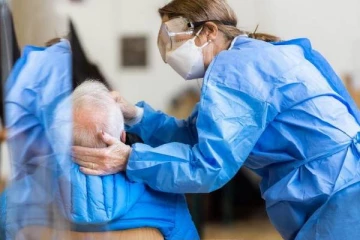 சுவிட்சர்லாந்தில் முதியோர் இல்லம் ஒன்றில் இறுகும் கட்டுப்பாடுகள்: 60 பேர் பாதிப்பு