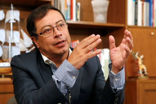 வெளிநாட்டு ஜனாதிபதிக்கு எதிராக தடைகள் விதித்த அமெரிக்கா | Us Sanctions Colombia President வெளிநாட்டு ஜனாதிபதிக்கு எதிராக தடைகள் விதித்த அமெரிக்கா | Us Sanctions Colombia President