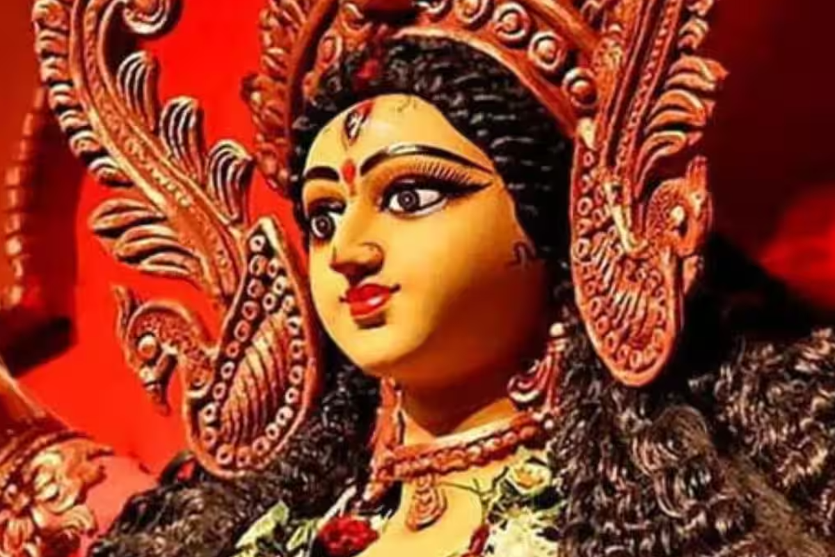 2026: நவராத்திரி முதல் நாள் செய்ய வேண்டிய பூஜை மற்றும் வழிபாட்டு முறை விபரங்கள் | 2026 Navratri Day 1 Puja Rituals Guide 2026: நவராத்திரி முதல் நாள் செய்ய வேண்டிய பூஜை மற்றும் வழிபாட்டு முறை விபரங்கள் | 2026 Navratri Day 1 Puja Rituals Guide