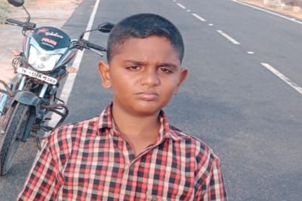 இலங்கையிலிருந்து 3 பேர் அகதிகளாக தமிழகத்தில் தஞ்சம் | 3 Refugees From Sri Lanka Seek Refuge Tamil Nadu
