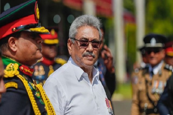 உயிர்த்த ஞாயிறு தாக்குதல் : சாலேயை உடன் பதவி நீக்க வலியுறுத்து | Remove Suresh Sallay As Sis Director Immediately