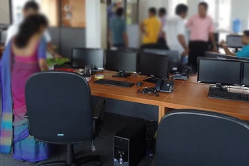 රාජ්‍ය සේවකයින්ගේ පහසුව සඳහා නිකුත් කළ චක්‍රලේඛයට අගමැති කරන්න යන දේ.
