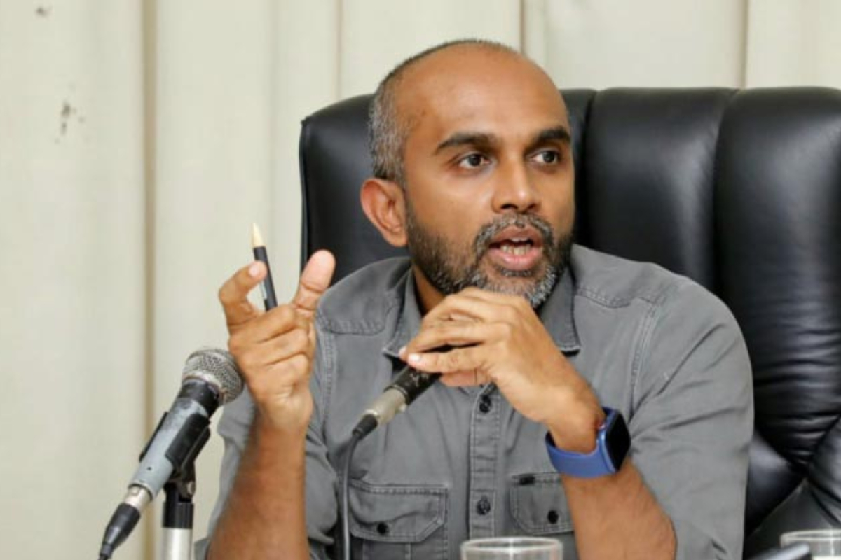 பிடியாணை பிறக்கப்பட்ட பசிலை அழைத்துவருமாறு நாமலுக்கு சவால்! அநுர தரப்பு அதிரடி | Deputy Minister Challenges Namal Bring Back Basil