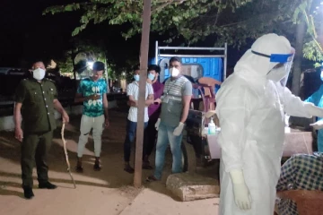 இரவு நேரங்களில் வீதிகளில் நடமாடுபவர்களுக்கு அன்டிஜன் பரிசோதனை