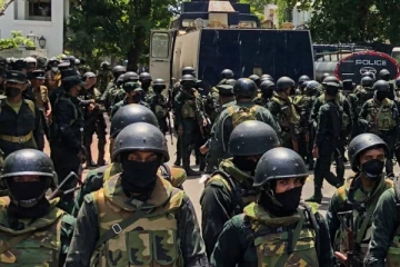 கொழும்பில் திடீர் இராணுவ முகாம்கள் - ஓடி ஒழியப்போகும் ரணில் தரப்பு..!