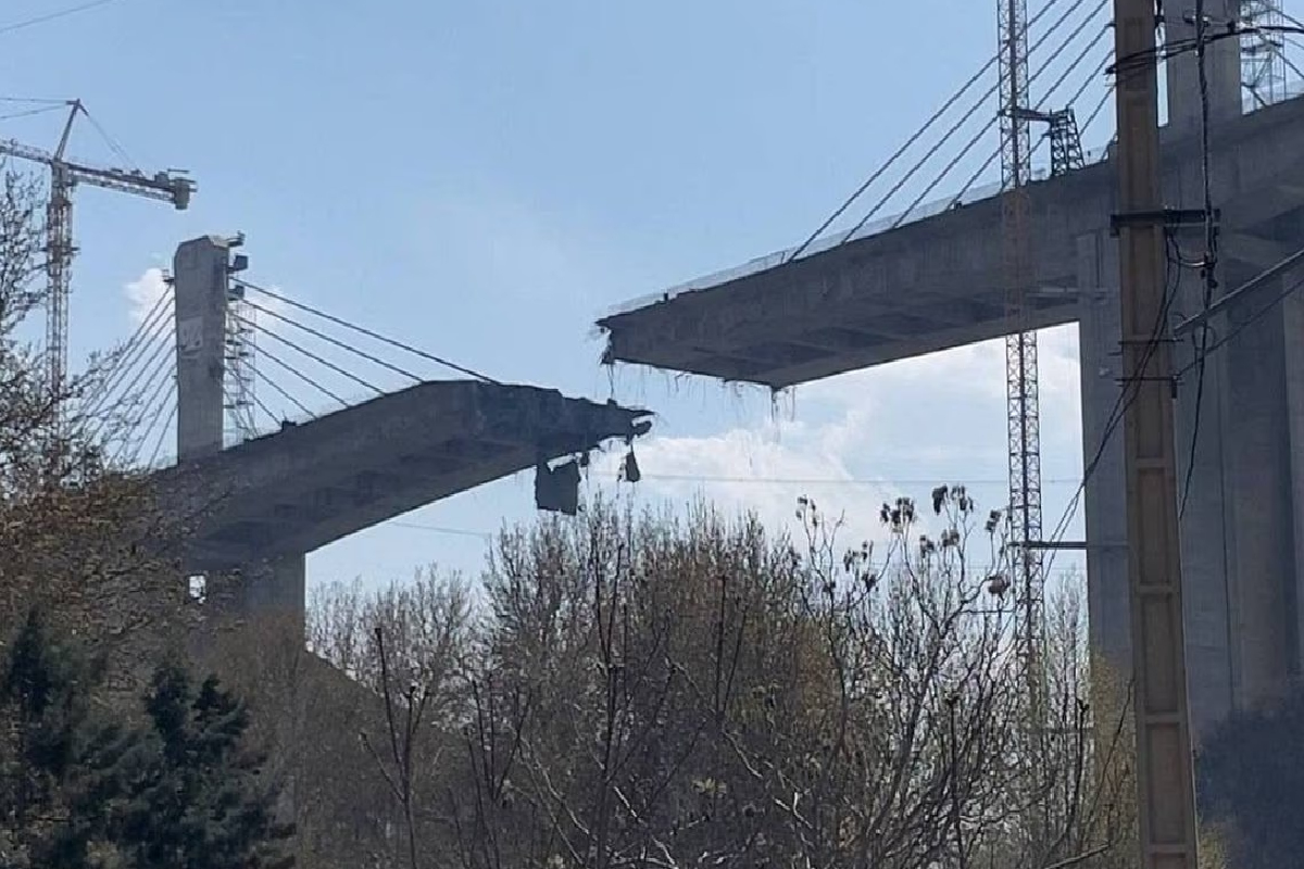 ஈரானில் மிகப் பெரிய பாலத்தை தகர்த்த அமெரிக்கா ஏவுகணை | Us Missile Destroys Massive Bridge In Iran