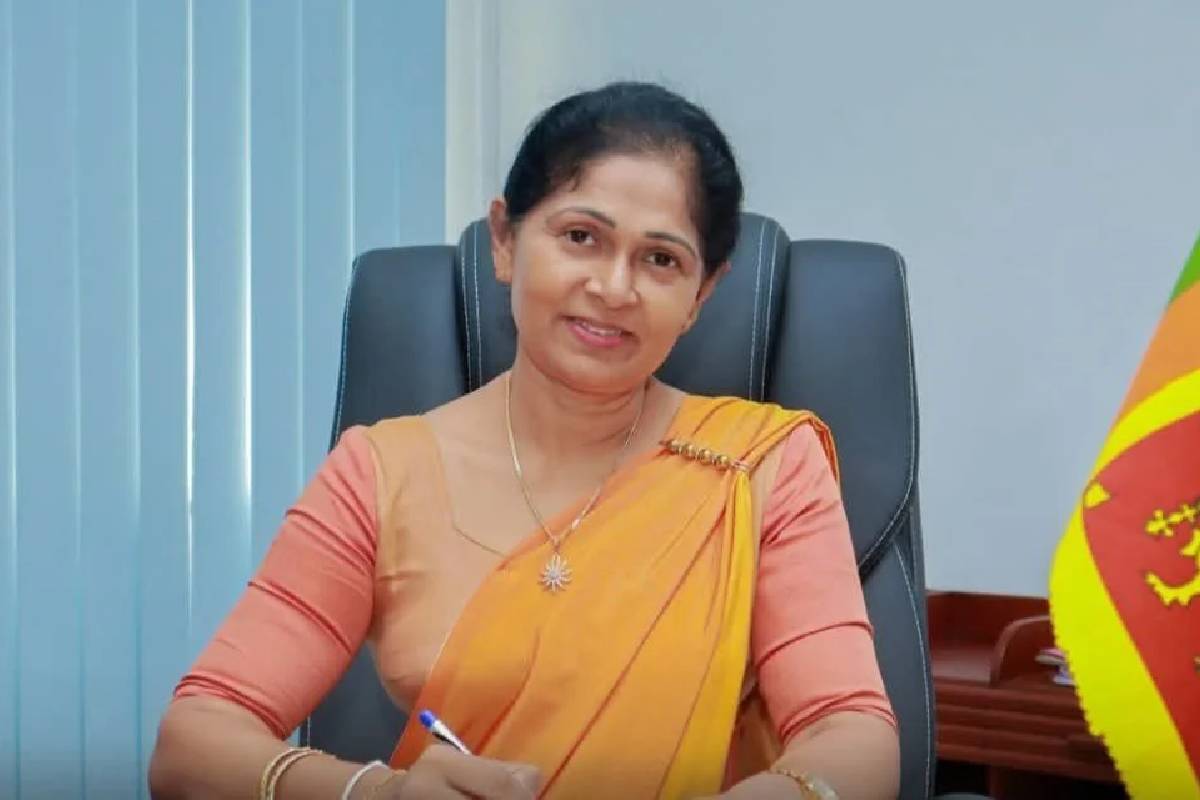 அதிபர் சேவை போட்டிப்பரீட்சை ஒத்திவைப்பு : வெளியான அறிவிப்பு | Principal S Service Competitive Exam Postponed Doe