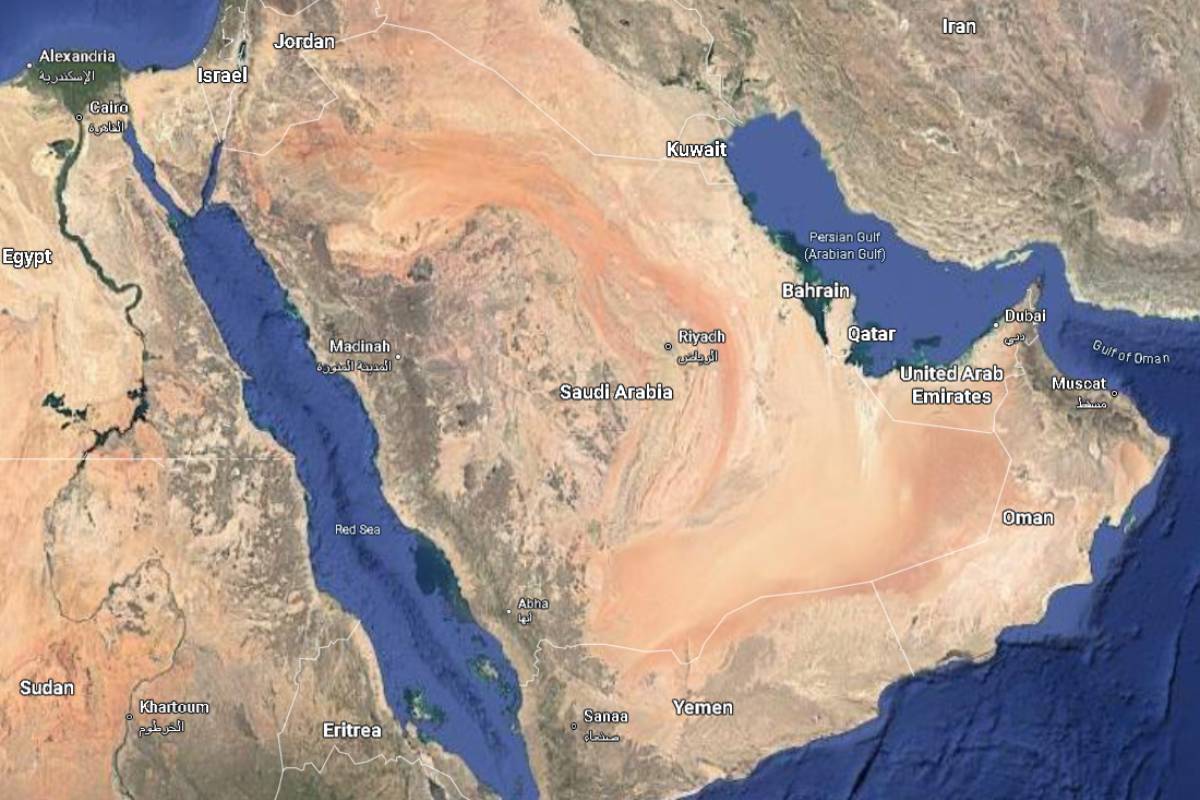 3 முக்கிய கடல் பகுதிகளிலும் கப்பல்கள் தடுக்கப்படும் - ஈரான் விடுத்த கடும் எச்சரிக்கை | Iran To Block Red Sea Gulf Of Oman Persian Gulf
