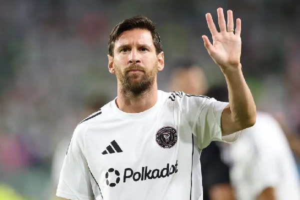 G.O.A.T இந்தியா டூர் : மெஸ்ஸி உடனான ஒரு புகைப்படத்திற்கு 10 இலட்சம் ரூபா | Goat India Tour Lionel Messi