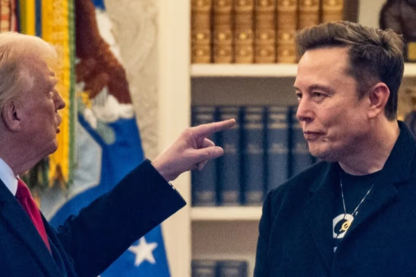 டிரம்புடன் கருத்து மோதல் ; தொலைபேசி எண்ணை மாற்றிய மஸ்க் | Musk Changes Phone Number After Clash With Trump