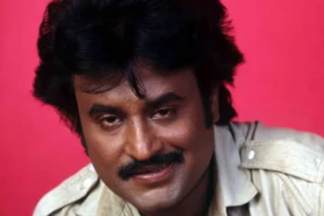 ரஜினி தனது நண்பர்களுடன் எடுத்துக்கொண்ட பழைய புகைப்படம், எப்படி உள்ளார் பாருங்க
