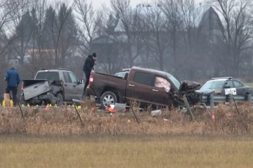 கனடாவில் ஒன்றரை வயது சிறுவனை கொலை செய்ததாக பொலிஸார் மீது வழக்கு