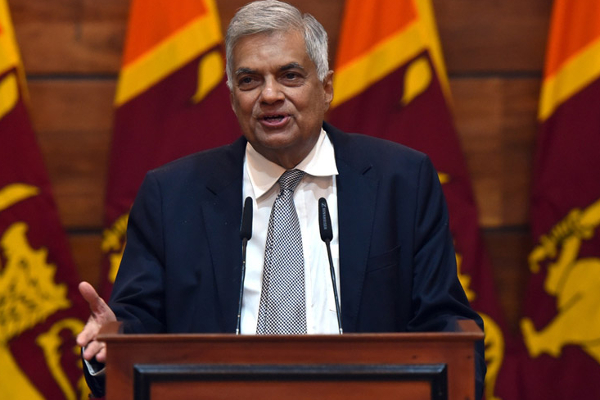 அனைத்து அரசியல் கைதிகளையும் விடுவிக்க ஜனாதிபதி நடவடிக்கை எடுக்க வேண்டும்! அருட்தந்தை சத்திவேல் வலியுறுத்து | Department Of Prisons Sri Lanka Tamil People
