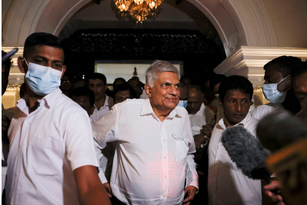 அமைச்சர்கள் மற்றும் இராஜாங்க அமைச்சர்களிற்கு ஆயத்தமாகும் ஆப்பு | Assurance Given President By Foreign Ambassadors அமைச்சர்கள் மற்றும் இராஜாங்க அமைச்சர்களிற்கு ஆயத்தமாகும் ஆப்பு | Assurance Given President By Foreign Ambassadors