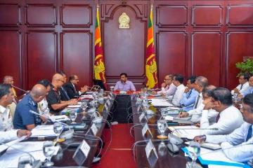 හමුදා තුනේ පර්යේෂණ මධ්‍යස්ථාන ඒකාබද්ධ කිරීමට ජනපතිගෙන් විශේෂ උපදෙසක්