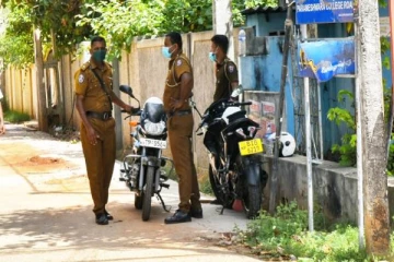 யாழில் தாய் மகன் உட்பட மூவர் அதிரடி கைது!