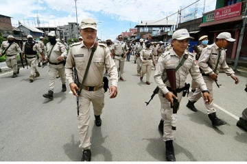 இந்திய தேர்தல் வாக்குச் சாவடியில் துப்பாக்கிச்சூடு - மணிப்பூரில் பதற்றம்