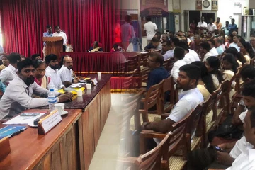 டக்ளஸ் தலைமையில் இடம்பெற்ற தென்மராட்சி பிரதேச அபிவிருத்தி ஒருங்கிணைப்புக் குழுக் கூட்டம்