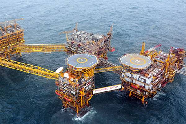 முகேஷ் அம்பானியிடம் இருந்து ரூ 2.6 லட்சம் கோடி இழப்பீடு கோரும் இந்தியா... தீர்ப்பு மிக விரைவில் | 30 Billion Compensation From Reliance