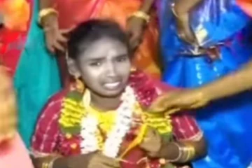 மணமகனிடம் தாலியை பறித்த மணப்பெண்... இறுதியில் நடந்த டுவிஸ்ட்