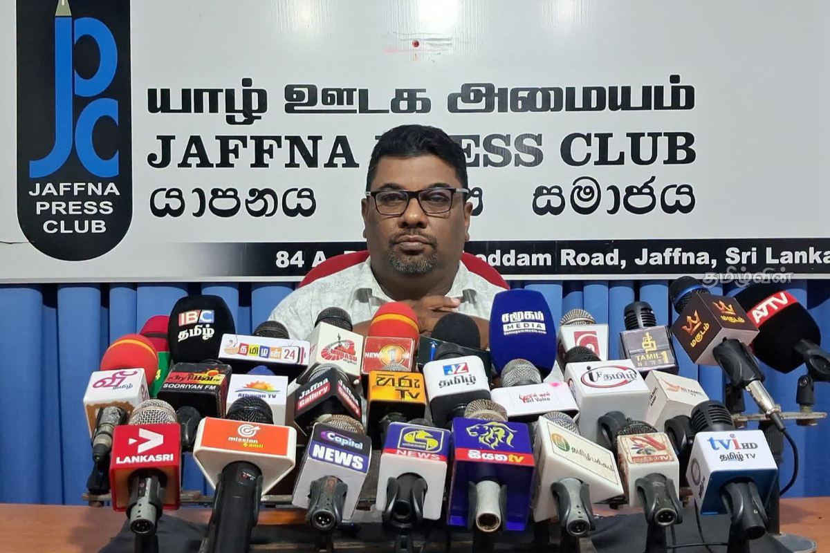 செம்மணி புதைகுழி விவகாரத்தில் தொடரும் ஊகம் - உண்மைகள் வெளிவர வலியுறுத்தும் ஈ.பி.டி.பி | Chemmani Mass Grave Epdp Calls Truth Revealed செம்மணி புதைகுழி விவகாரத்தில் தொடரும் ஊகம் - உண்மைகள் வெளிவர வலியுறுத்தும் ஈ.பி.டி.பி | Chemmani Mass Grave Epdp Calls Truth Revealed