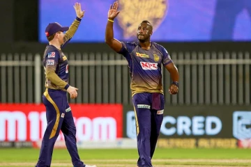 ஐபிஎல்! மலிங்கா போன்ற ஜாம்பவான்கள் கூட செய்யாத சாதனையை படைத்த பிரபல வீரர்