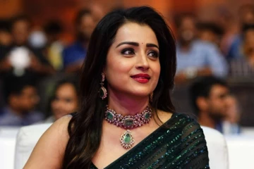 மாஸ் நடிகருடன் இணையும் திரிஷா.. அப்போ அஜித்தின் விடாமுயற்சி?