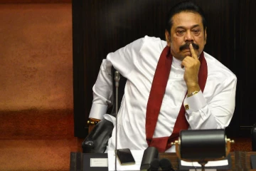 மகிந்தவுக்கு பிறப்பிக்கப்பட்ட கடும் அழுத்தம்! அடுத்த ஜனாதிபதி வேட்பாளர் குறித்து வெளியான தகவல்