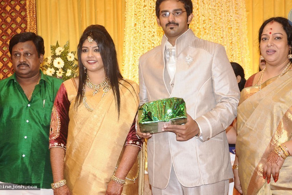 நடிகை நளினியுடன் 13 வருட திருமண வாழ்க்கை.. அந்த விசயத்தை ஜோசியம் பார்த்து கணித்த பிரபல நடிகர்.. | Ramarajan Predicted Divorce Beforehand Nalini