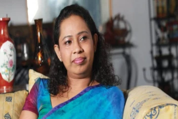 சற்றுமுன்னர் சி.ஐ.டியில் முன்னிலையான பவித்ரா வன்னியாராச்சி