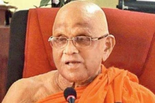 කාගේ හෝ කරුමයක්, දෝෂයක් බලපෑමක් නිසා ජනතාව අද කලකිරීමෙන්... ආණ්ඩුවට සහය දුන් හිමිනමක් කියයි