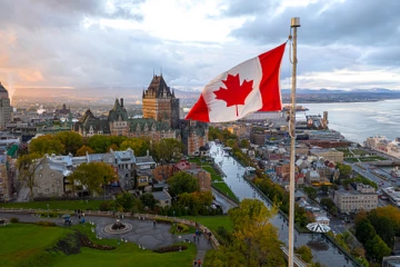 Omicron கொரோனா பரவலைத் தொடர்ந்து கனடா விதித்துள்ள புதிய பயணக் கட்டுப்பாடுகள்