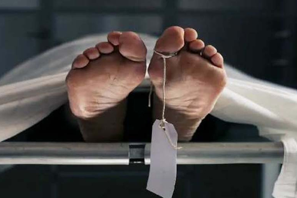 வீடொன்றின் மீது மண்மேடு சரிந்து வீழ்ந்ததால் பாடசாலை மாணவனுக்கு நேர்ந்த சோகம் | School Student Death Mound Collapsing House