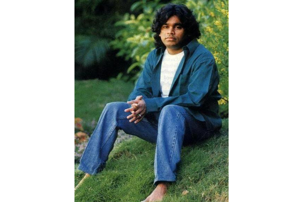 ஏ.ஆர். ரகுமான் அணிந்த ஆடை இத்தனை லட்சத்திற்கு விலைபோனதா?- வெளிவந்த தகவல் | Ar Rahman Dress Auctioned For Lakhs ஏ.ஆர். ரகுமான் அணிந்த ஆடை இத்தனை லட்சத்திற்கு விலைபோனதா?- வெளிவந்த தகவல் | Ar Rahman Dress Auctioned For Lakhs