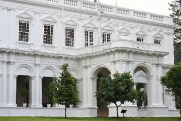 அமைச்சரவையில் மேலும் சில அமைச்சர்கள்! இன்று சத்தியபிரமாணம்