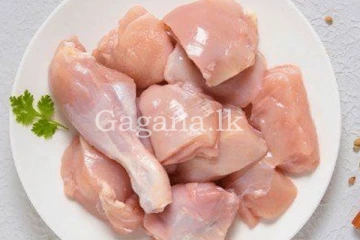 ඉන්දියාවෙන් ආනයනයට බයෙන් මෙරට කුකුල් මස් මිල පහළ ගිය හැටි.