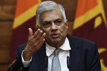 ஆட்சி மாற்றமே இலங்கைக்கு ஆபத்தானது - ரணில்