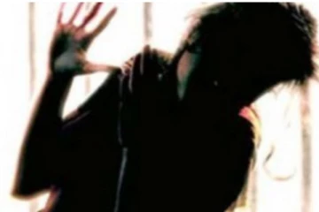 காதலன் மீது ஆசிட் வீசிய காதலி..பரிதாபமாக உயிரிழந்த காதலன்