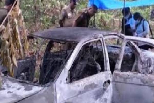 அக்குரேகொட இரட்டைக் கொலை ; தீக்கிரையாக்கப்பட்ட கார் ; களமிறங்கிய அரச இரசாயன பகுப்பாய்வாளர் | Car Set Fire Government Chemical Analyst Arrives அக்குரேகொட இரட்டைக் கொலை ; தீக்கிரையாக்கப்பட்ட கார் ; களமிறங்கிய அரச இரசாயன பகுப்பாய்வாளர் | Car Set Fire Government Chemical Analyst Arrives